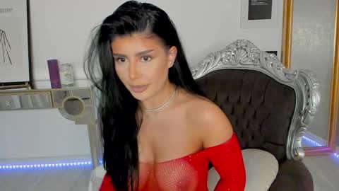 Alessia online show from 01.04.25