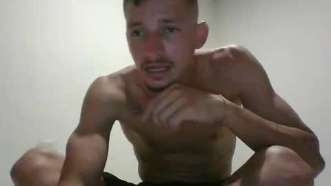 monito_hot17 online show from 12.21.25