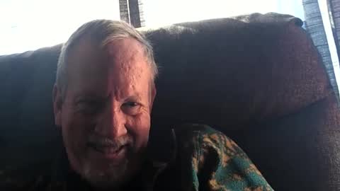 Snapshot of monkeedance chatting on 01.12.25 Monkee Dance online show from 01.12.25