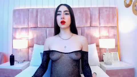 Snapshot of monserratpeter chatting on 12.10.24 MonserratPeter online show from 12.10.24