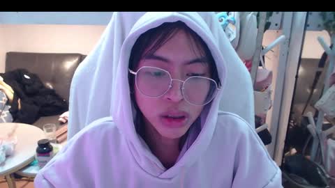 ELYSE A SIMPLE GIRL online show from 12.09.24