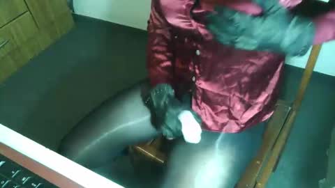 Sabrina online show from 03.31.26