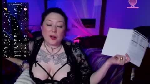 Snapshot of montserrat_voce chatting on 08.02.26 Montserrat online show from 08.02.26