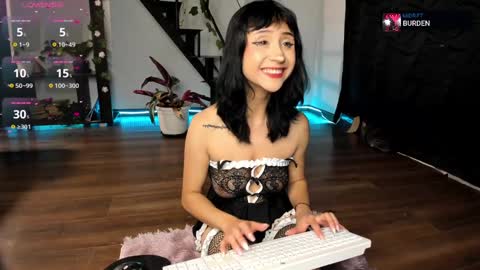 Snapshot of monxslove chatting on 01.03.25 Monxse online show from 01.03.25