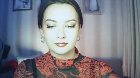 moodiemira online show from 09.25.25