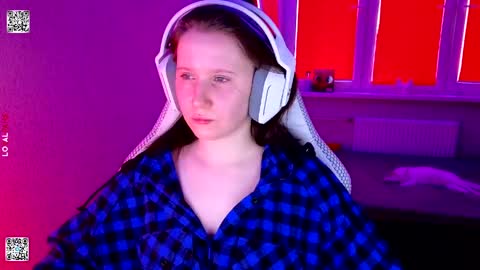 Lola online show from 03.31.26