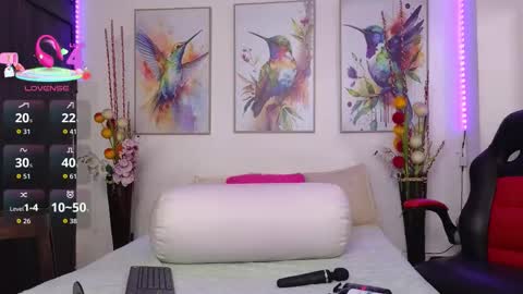 Moon online show from 12.15.25