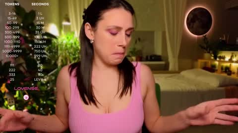 Luna  online show from 01.19.25