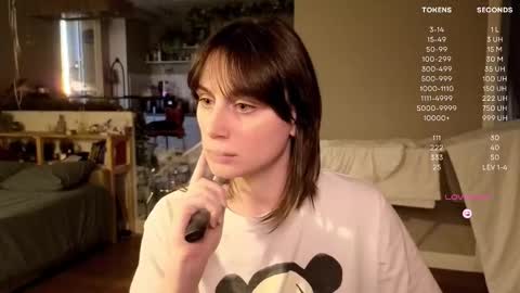 Luna  online show from 10.21.25