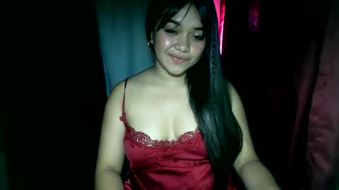 Snapshot of moon_of_desirexx chatting on 10.10.25 Joy online show from 10.10.25