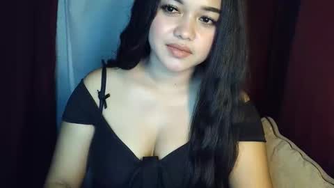 Snapshot of moon_of_desirexx chatting on 11.13.25 Joy online show from 11.13.25