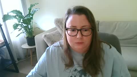 Moon Petal online show from 10.06.25