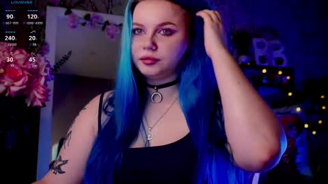 Emilia online show from 02.10.25