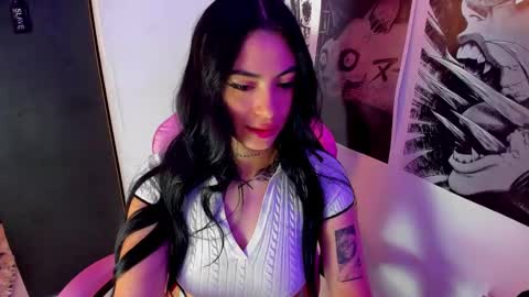 Snapshot of moon_wills chatting on 12.18.24 MOON online show from 12.18.24