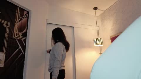 Snapshot of moon_winy chatting on 11.24.25 Winy online show from 11.24.25