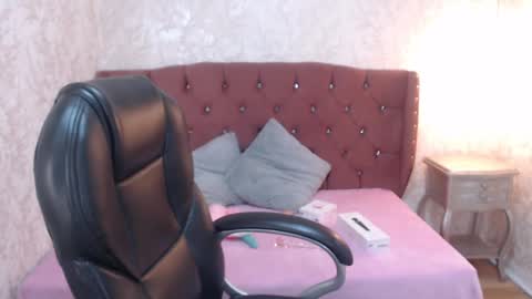 Charlotte online show from 02.27.25