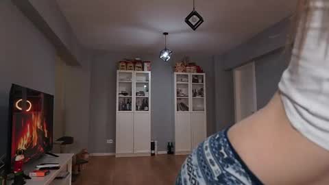 Anna online show from 12.22.25