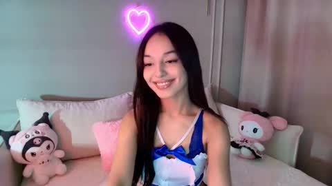 Mia online show from 11.29.25