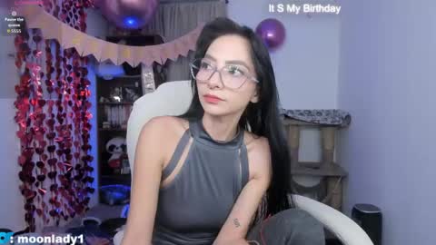 Snapshot of moonlady_ chatting on 06.09.26 MOON online show from 06.09.26