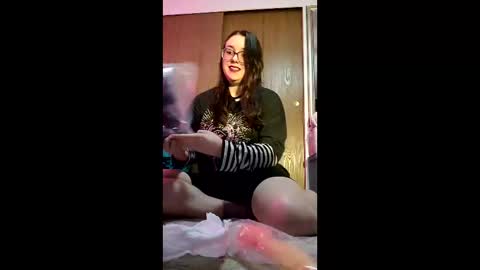 Snapshot of moonlightgemiinii chatting on 01.08.26 moonlightgemiinii online show from 01.08.26