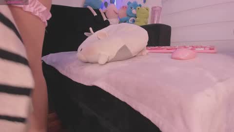 moonliight__ online show from 02.25.25