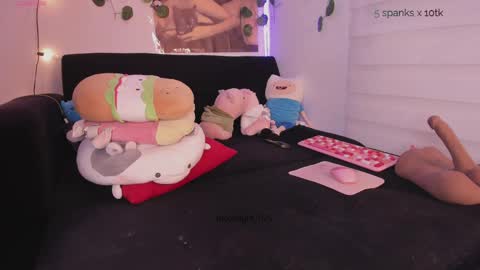 moonliight__ online show from 09.24.25