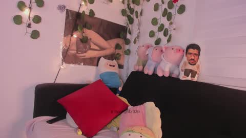 moonliight__ online show from 02.20.26