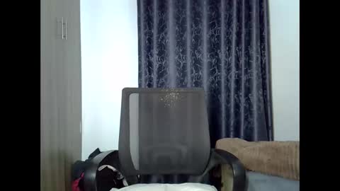 Moonlitdesire0 online show from 05.17.26