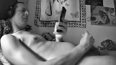 Moonlucky007 online show from 09.18.25