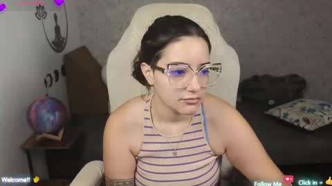 Moon Woman online show from 02.21.25