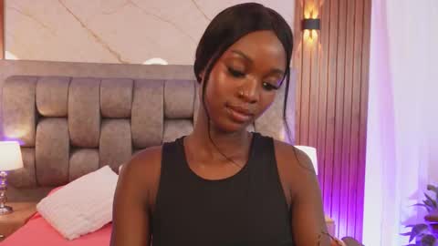 more hott online show from 02.24.26