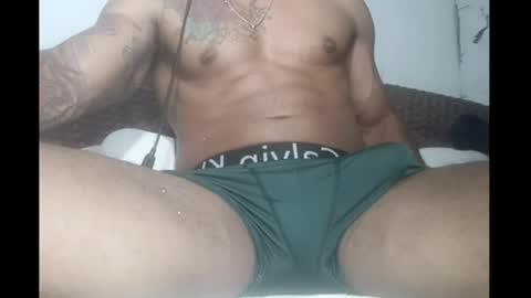 Snapshot of moreno_lutador chatting on 03.18.26 John john online show from 03.18.26