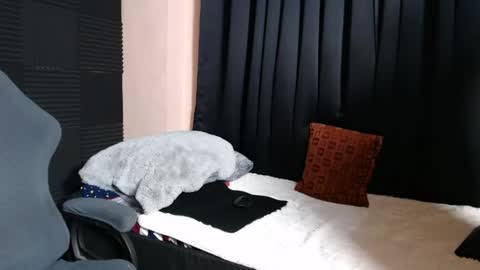 morenojake online show from 04.12.26