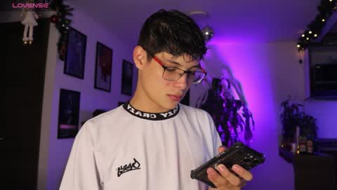   online show from 01.18.25