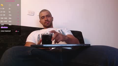 Morgan Lee online show from 12.12.24