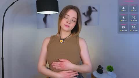 Mary3 online show from 11.10.25