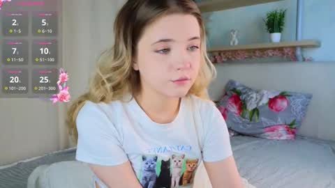 Mary3 online show from 11.24.25