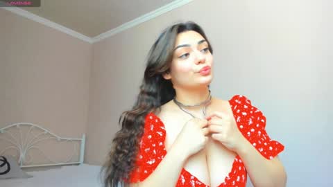 Snapshot of moroccan_diamond_ chatting on 02.03.25 Medina online show from 02.03.25