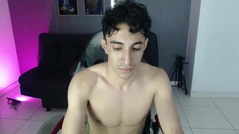 santii online show from 02.15.26