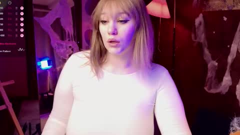 morvelyn online show from 10.31.25