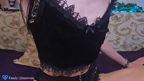 Snapshot of morwain_ chatting on 11.20.25 Morwain online show from 11.20.25