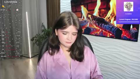 Snapshot of morygirl chatting on 11.30.25 mori online show from 11.30.25