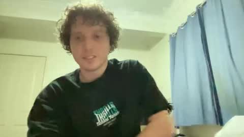 Snapshot of mosterr325 chatting on 03.04.25 mosterr325 online show from 03.04.25