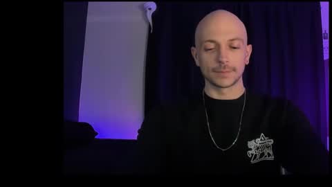 Snapshot of mount_vesuvius chatting on 02.06.26 mount_vesuvius online show from 02.06.26