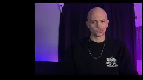 Snapshot of mount_vesuvius chatting on 02.18.26 mount_vesuvius online show from 02.18.26