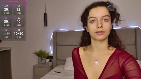 Snapshot of movessa chatting on 02.13.26 Luna online show from 02.13.26