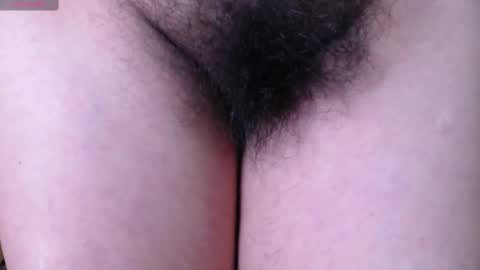 Snapshot of moxa_hot chatting on 03.05.25 moxa hot online show from 03.05.25