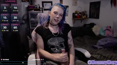 Moxy online show from 12.01.24