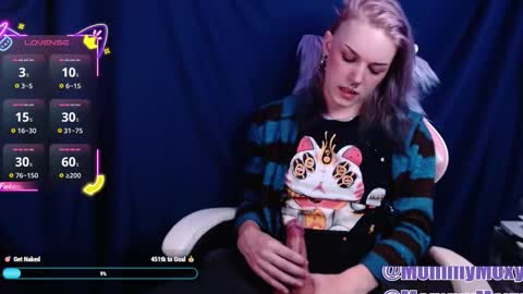 Moxy online show from 12.20.25