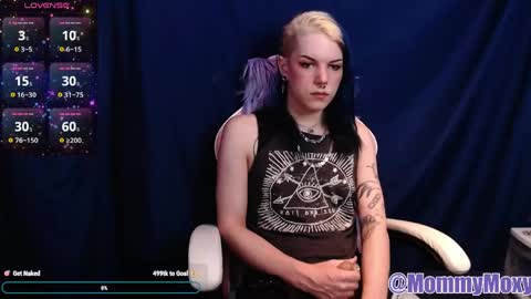 Moxy online show from 05.01.26